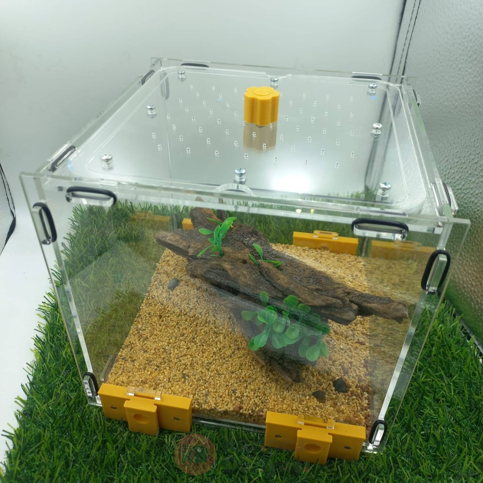 20x20x20 cm Outworld